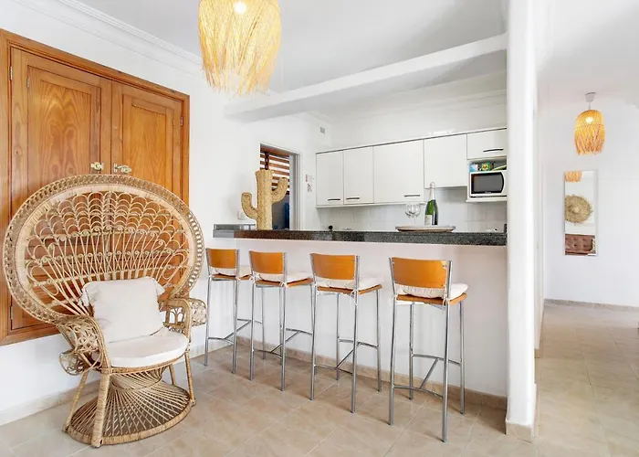 Perla Del Playa Grande ティアス