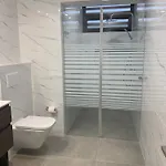 Perla Del Playa Grande Apartment *